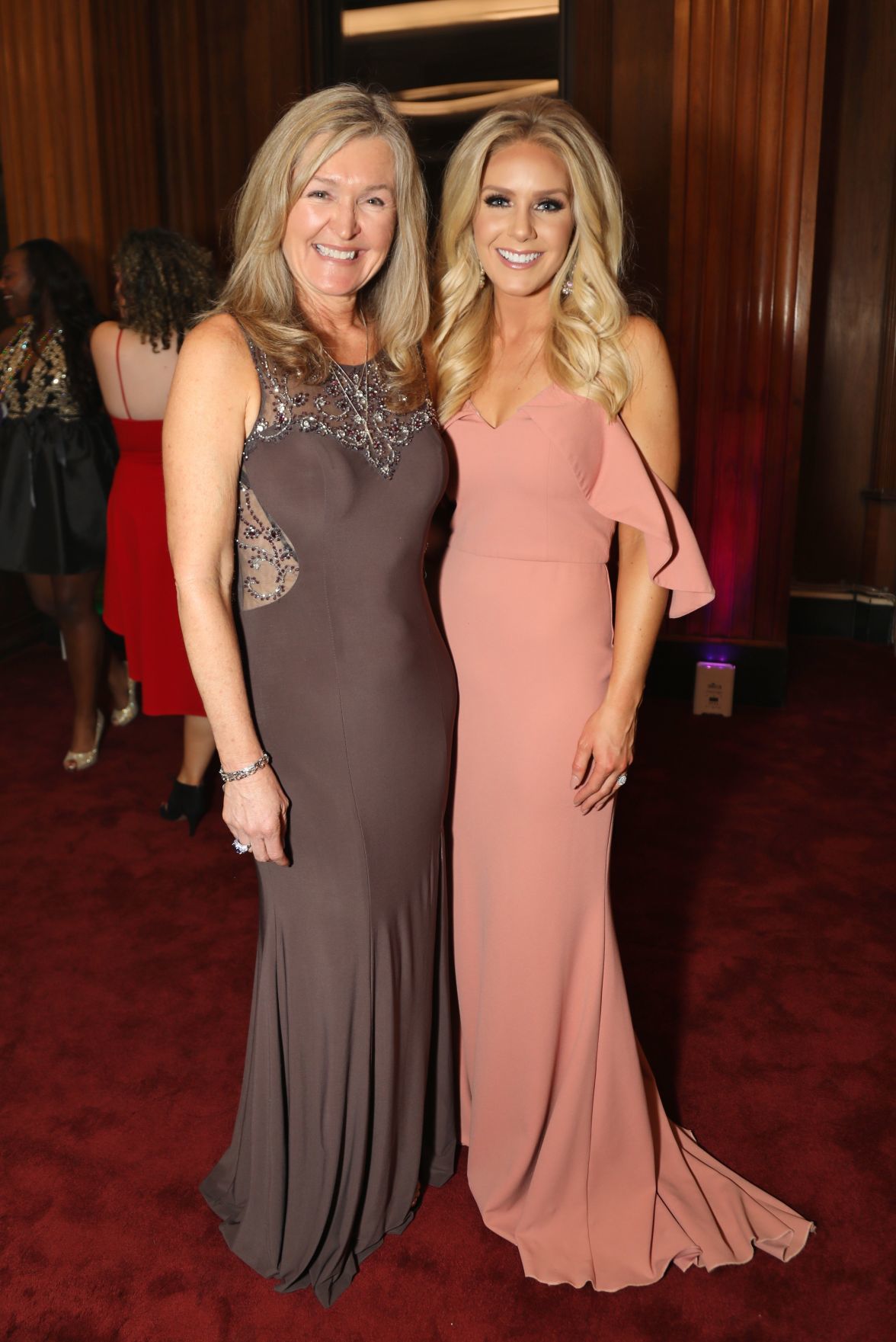 Jill Zimmerman, Lisa Hart